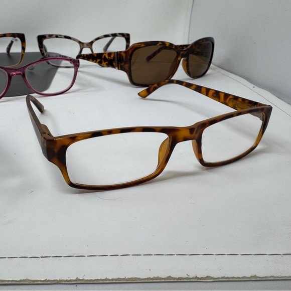 Reading glasses lot of 10 pcs with +1.50 magnification - Picture 8 of 14